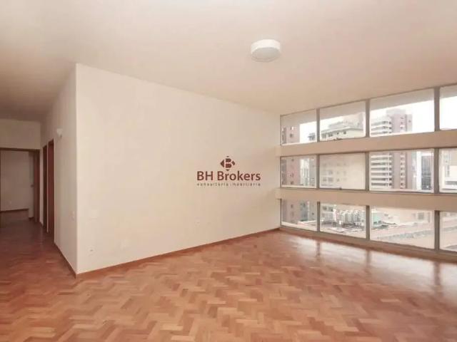 Apartamento para Locação em Belo Horizonte/MG Funcionários 3 Quartos