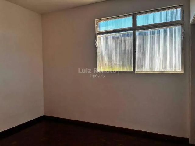 Apartamento para Locação em Belo Horizonte/MG Santa Efigênia 3 Quartos