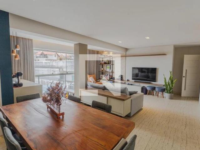 Apartamento para Locação em Belo Horizonte/MG Santa Tereza 4 Quartos