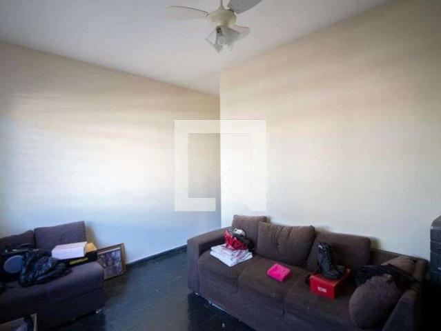 Apartamento para Locação em Belo Horizonte/MG Santa Terezinha 3 Quartos