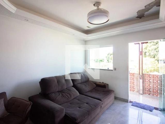 Apartamento para Locação em Belo Horizonte/MG Santa Terezinha 3 Quartos