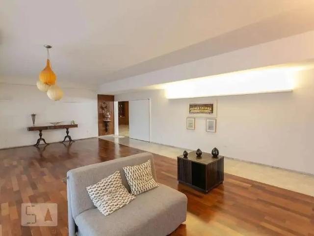 Apartamento para Locação em Belo Horizonte/MG Savassi 4 Quartos
