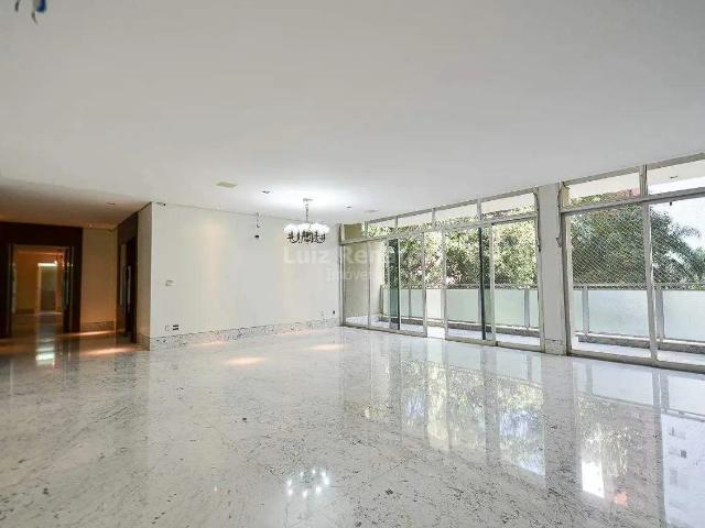 Apartamento para Locação em Belo Horizonte/MG Serra 4 Quartos