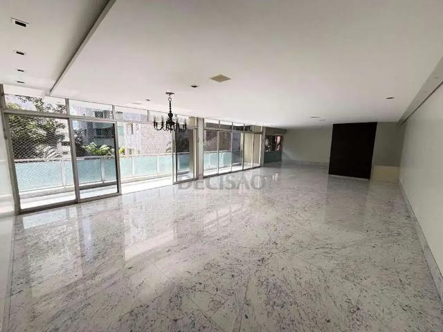 Apartamento para Locação em Belo Horizonte/MG Serra 4 Quartos
