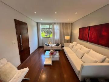 Praça Cidade do Porto - Garagem, Área de serviço