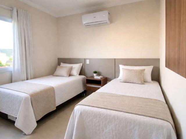 Apartamento para Locação em Bombinhas/SC Bombas 2 Quartos
