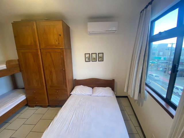 Apartamento para Locação em Bombinhas/SC Bombas 2 Quartos