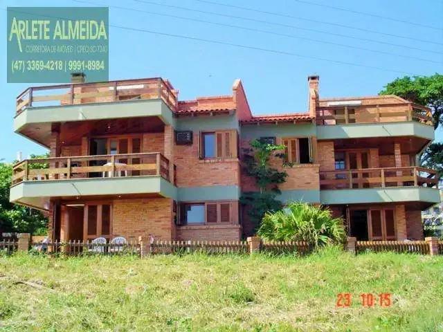 Apartamento para Locação em Bombinhas/SC Centro 3 Quartos