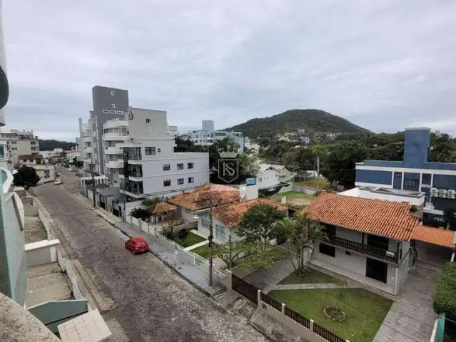 Apartamento para Locação em Bombinhas/SC Centro 2 Quartos