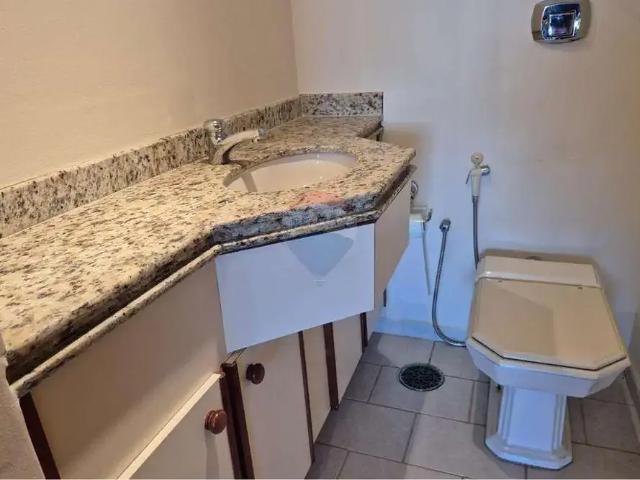 Apartamento para Locação em Botucatu/SP Centro 5 Quartos