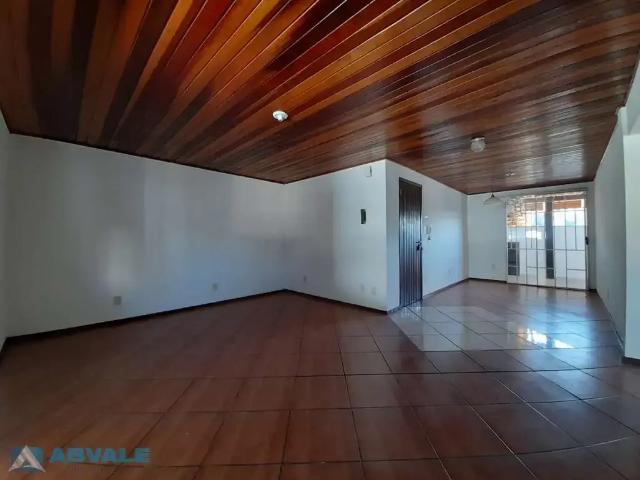 Apartamento para Locação em Blumenau/SC Velha Central 2 Quartos