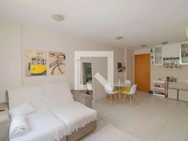Apartamento para Locação em Brasília/DF Guará I 1 Quartos