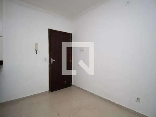 Apartamento para Locação em Brasília/DF Guará I 2 Quartos