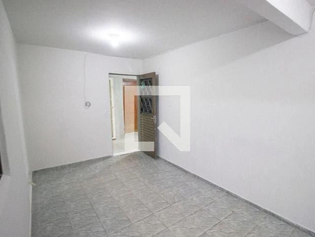 Apartamento para Locação em Brasília/DF Guará I 2 Quartos