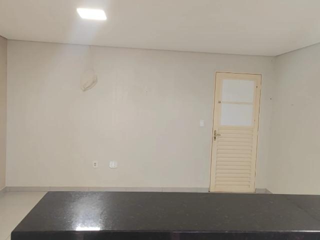 Apartamento para Locação em Brasília/DF Setor Leste Gama 3 Quartos
