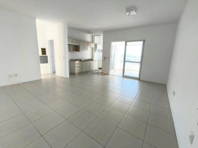 Apartamento para Locação em Camboriú/SC Areias 3 Quartos