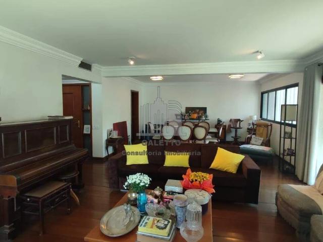 Apartamento para Locação em Campinas/SP Cambuí 4 Quartos