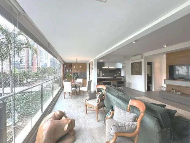 Apartamento para Locação em Campinas/SP Cambuí 2 Quartos