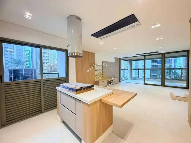 Apartamento para Locação em Campinas/SP Cambuí 3 Quartos