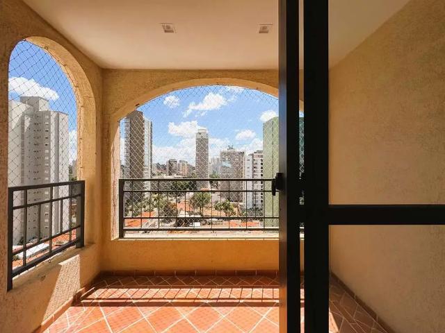 Apartamento para Locação em Campinas/SP Cambuí 3 Quartos