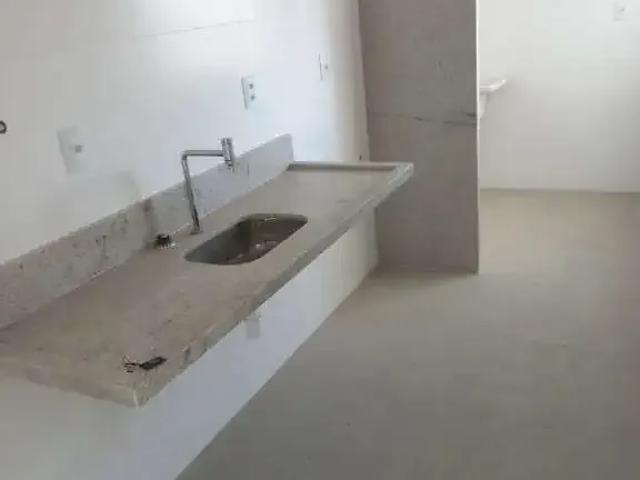 Apartamento para Locação em Campos dos Goytacazes/RJ Centro 3 Quartos