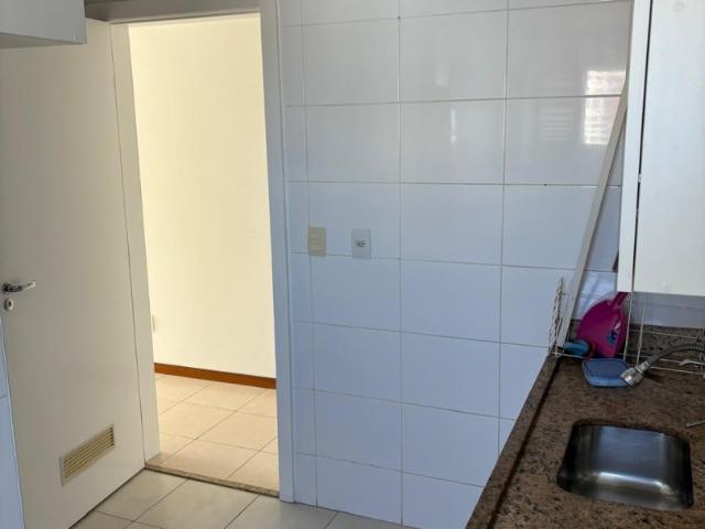 Apartamento para Locação em Campos dos Goytacazes/RJ Centro 2 Quartos