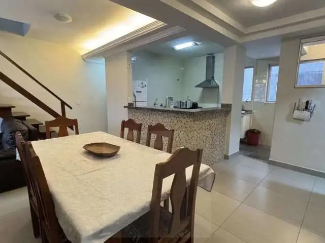 Apartamento para Locação em Cabo Frio/RJ Algodoal 4 Quartos