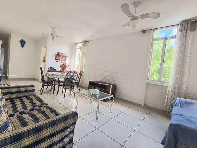 Apartamento para Locação em Cabo Frio/RJ Braga 2 Quartos