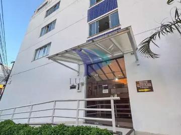 Apartamento para Locação em Cabo Frio/RJ Braga 2 Quartos