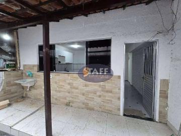 Apartamento para Locação em Cabo Frio/RJ Jardim Flamboyant 2 Quartos