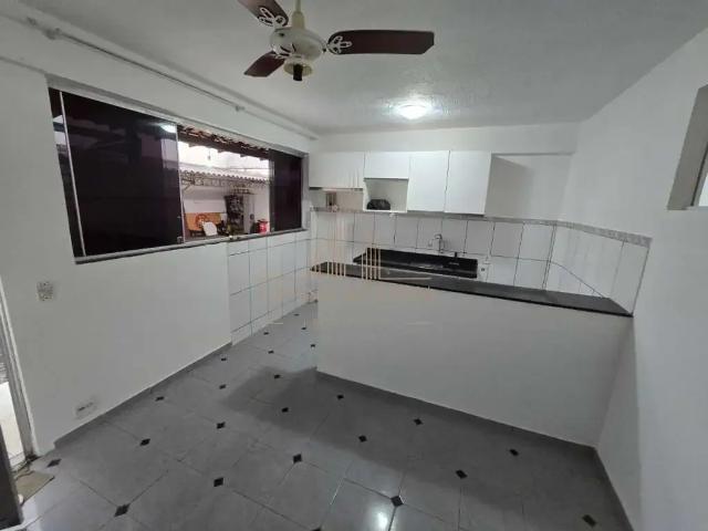 Apartamento para Locação em Cabo Frio/RJ Jardim Flamboyant 2 Quartos