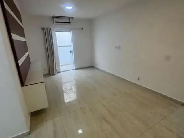 Apartamento para Locação em Cabo Frio/RJ Portinho 2 Quartos