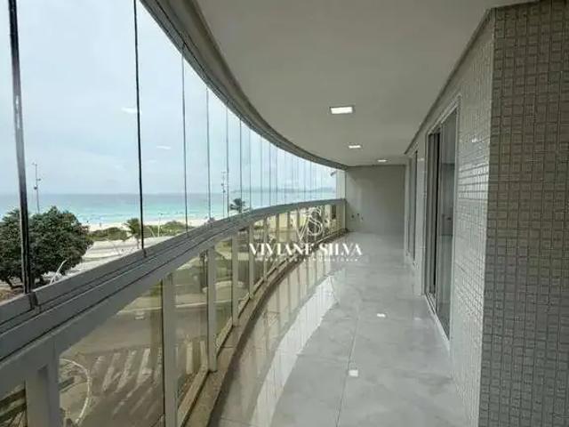 Apartamento para Locação em Cabo Frio/RJ Praia do Forte 3 Quartos