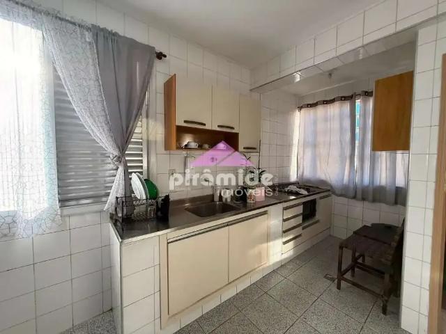 Apartamento para Locação em Caraguatatuba/SP Centro 2 Quartos