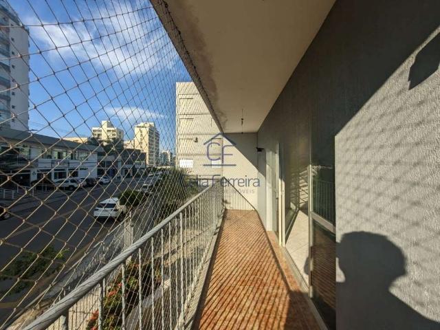 Apartamento para Locação em Caraguatatuba/SP Centro 3 Quartos