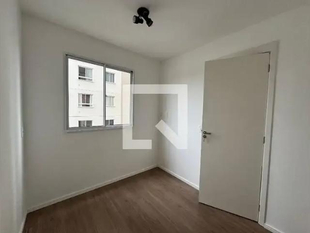 Apartamento para Locação em Carapicuíba/SP Chácara das Flores 2 Quartos