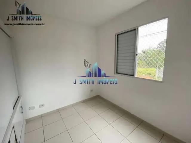 Apartamento para Locação em Carapicuíba/SP Granja Viana 2 Quartos