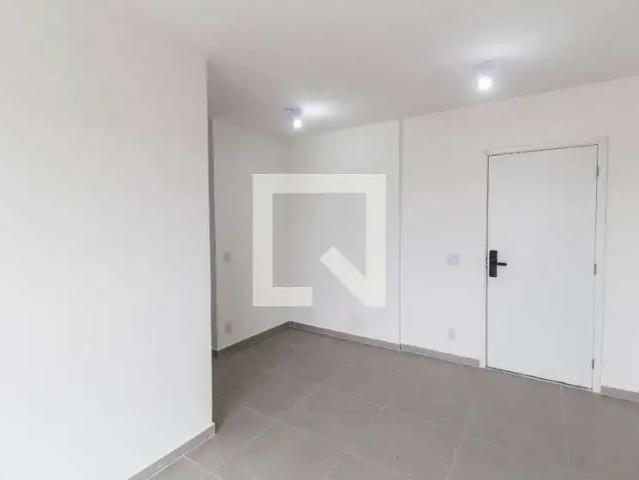 Apartamento para Locação em Carapicuíba/SP Jardim das Belezas 2 Quartos