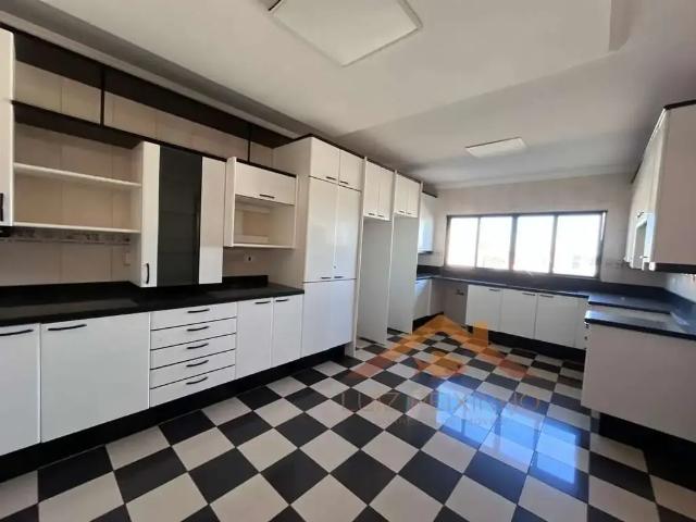 Apartamento para Locação em Cascavel/PR Centro 6 Quartos