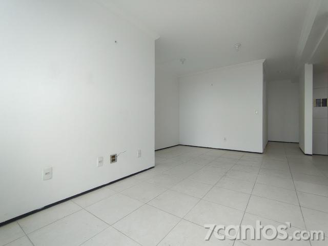 Apartamento para Locação em Caucaia/CE Icaraí 2 Quartos