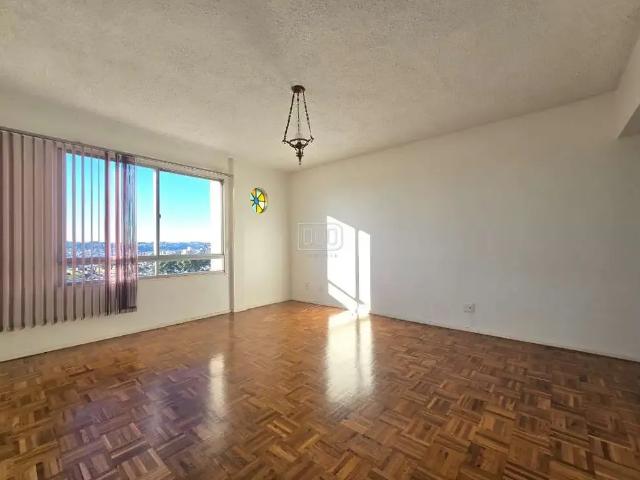 Apartamento para Locação em Caxias do Sul/RS São Pelegrino 3 Quartos