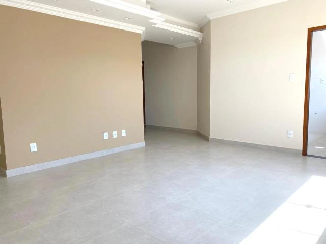 Apartamento para Locação em Conselheiro Lafaiete/MG Carijós 3 Quartos