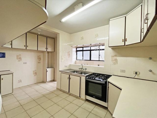 Apartamento para Locação em Curitiba/PR Mercês 3 Quartos