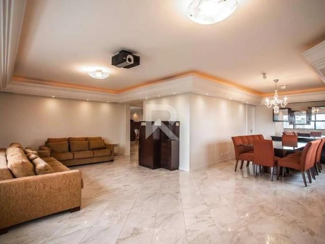 Apartamento para Locação em Curitiba/PR Mossunguê 4 Quartos