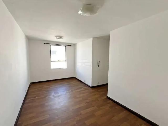 Apartamento para Locação em Curitiba/PR Novo Mundo 2 Quartos