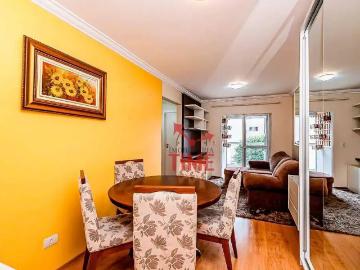 Apartamento para Locação em Curitiba/PR Novo Mundo 2 Quartos