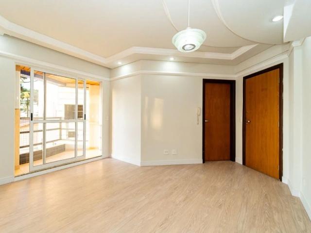 Apartamento para Locação em Curitiba/PR Novo Mundo 2 Quartos