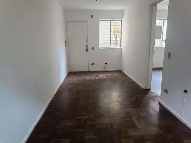 Apartamento para Locação em Curitiba/PR Novo Mundo 2 Quartos