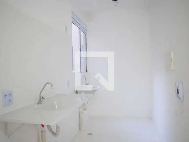 Apartamento para Locação em Curitiba/PR Novo Mundo 2 Quartos