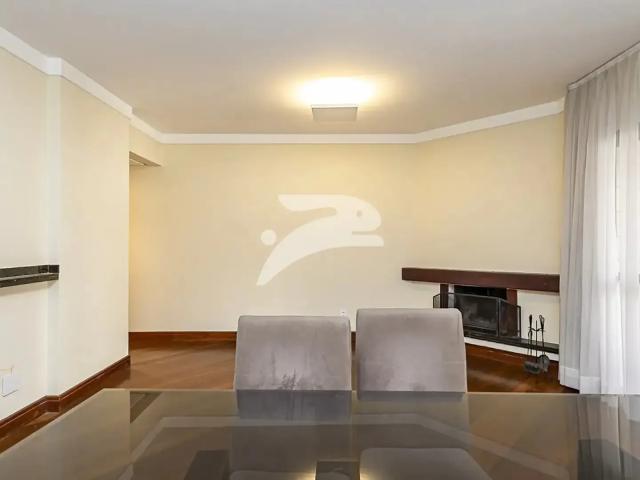 Apartamento para Locação em Curitiba/PR Água Verde 3 Quartos